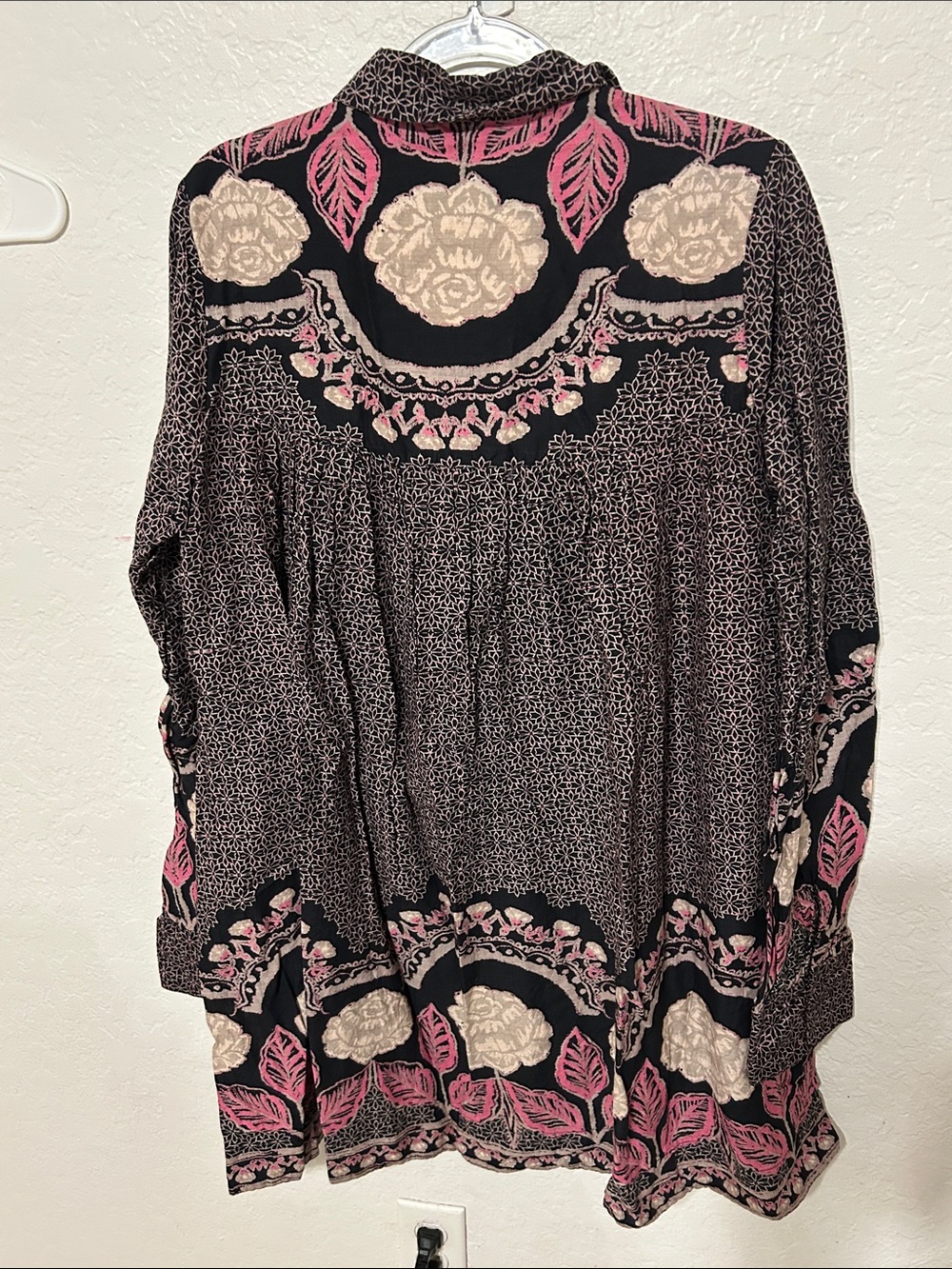 🎒Free People smell the Roses mini dress in Black, Pink W Pockets size S GUC - Picture 10 of 12